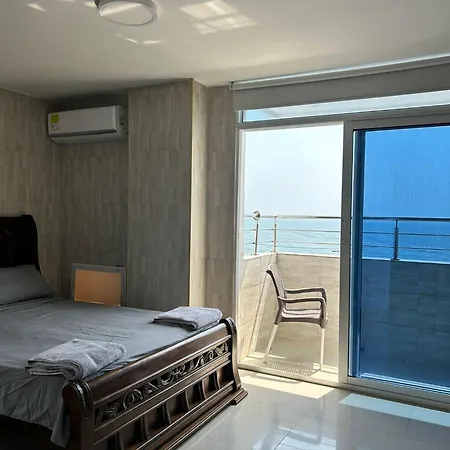Vista Al Mar *